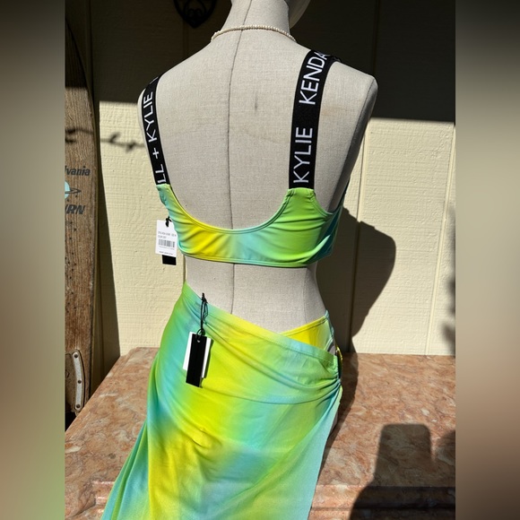 3PC set Kendall + Kylie. Brand straps Bikini with Mesh coverup Swimsuit set - Picture 7 of 8